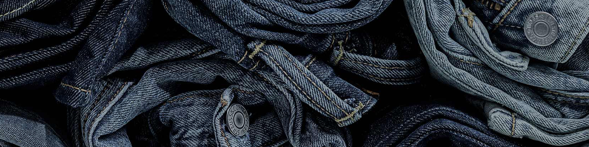 Wygoda i kobiecość: jeansy damskie Relaxed Fit z Zalando.